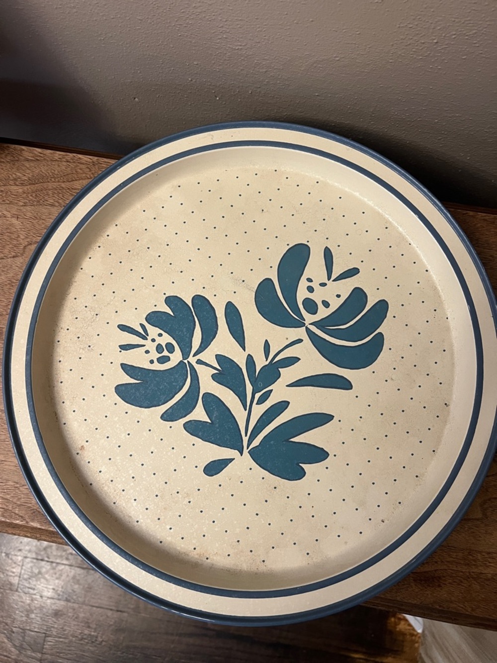 Vintage Pfaltzgraff tin serving tray